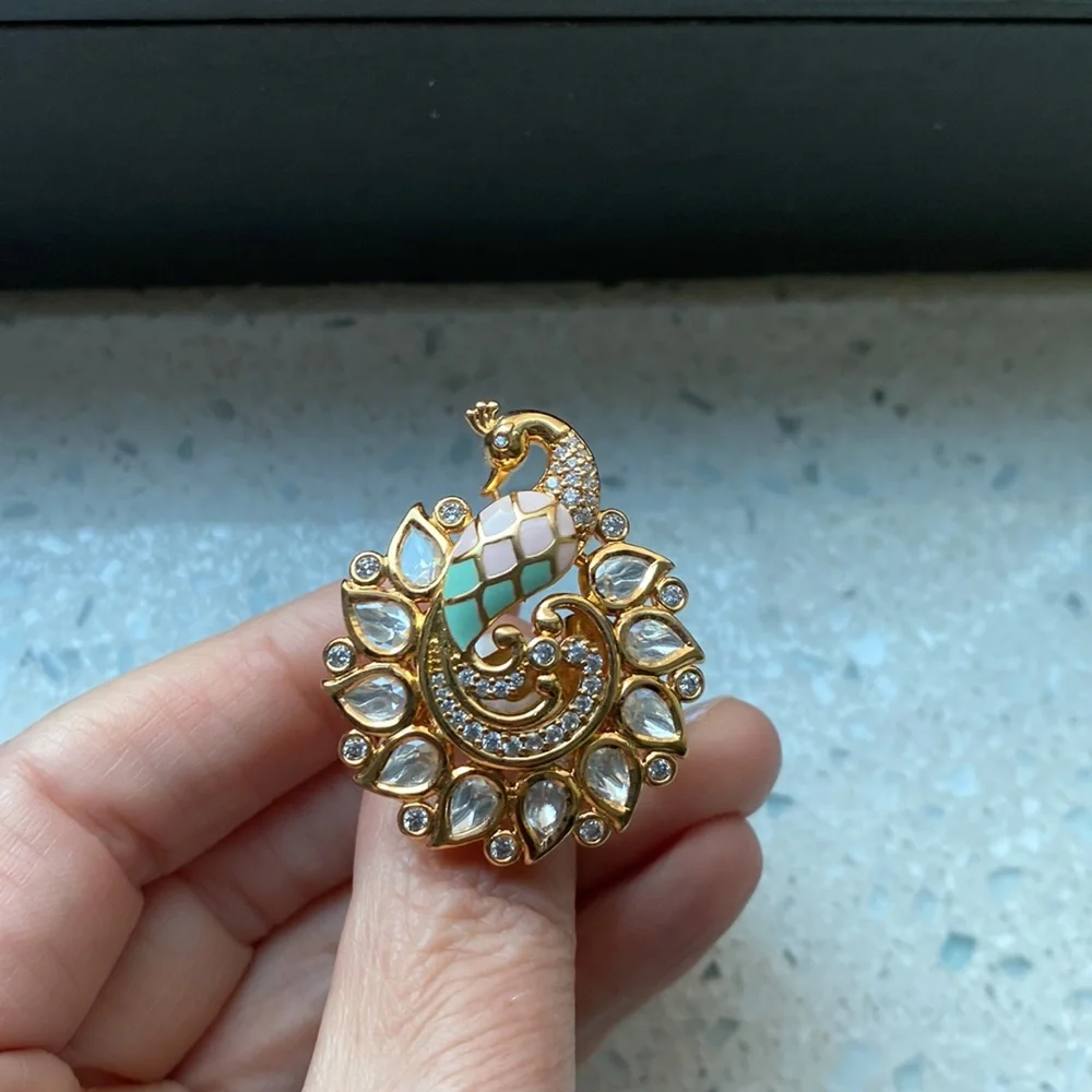 Ring - Picture 2 of 4